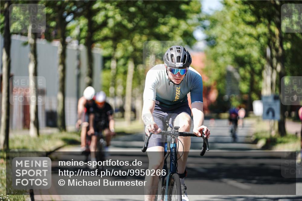 09.08.2026 - GEWOBA Citytriathlon Bremen Michael Burmester http://msf.ph/oto/9950266 09.08.2026 13:06:09 Radfahren 540, 547, 619, 765, 913, 969 meine-sportfotos.de