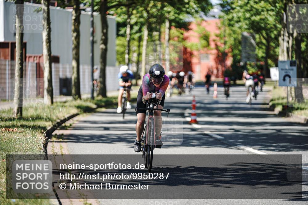 09.08.2026 - GEWOBA Citytriathlon Bremen Michael Burmester http://msf.ph/oto/9950287 09.08.2026 13:06:32 Radfahren 544, 624, 645, 647, 677, 683, 685, 811, 824, 882, 927, 987 meine-sportfotos.de