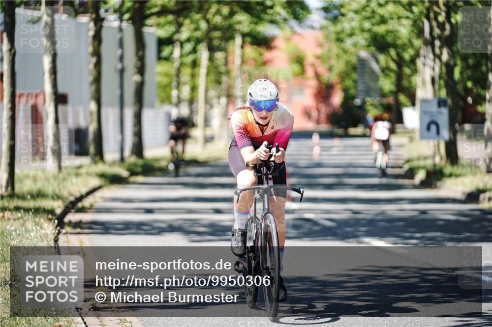 09.08.2026 - GEWOBA Citytriathlon Bremen Michael Burmester http://msf.ph/oto/9950306 09.08.2026 13:06:51 Radfahren 544, 554, 563, 644, 719, 784, 811, 874, 924, 983 meine-sportfotos.de