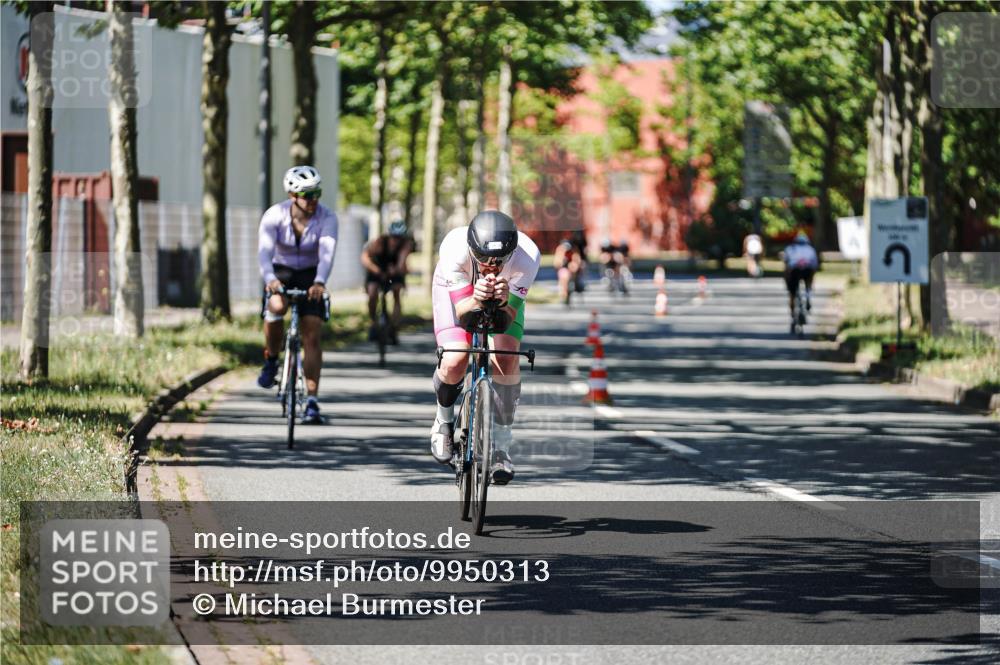 09.08.2026 - GEWOBA Citytriathlon Bremen Michael Burmester http://msf.ph/oto/9950313 09.08.2026 13:07:00 Radfahren 563, 719, 784, 924, 983, 1008 meine-sportfotos.de