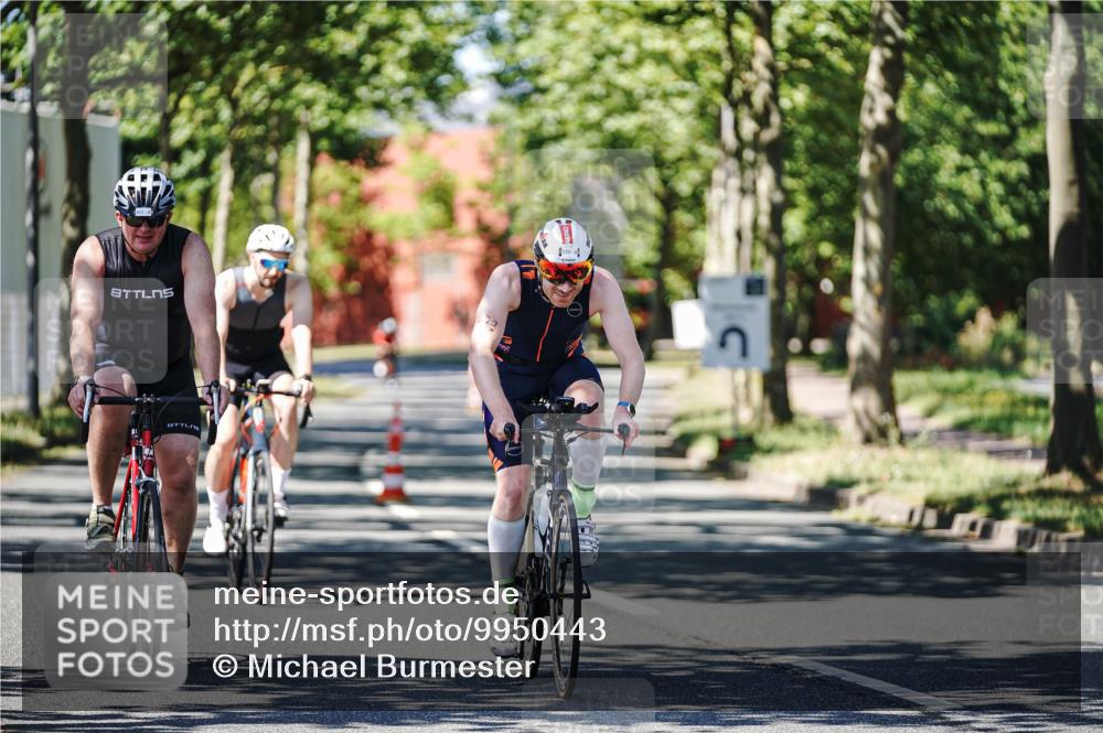 09.08.2026 - GEWOBA Citytriathlon Bremen Michael Burmester http://msf.ph/oto/9950443 09.08.2026 13:09:53 Radfahren 739, 799, 822, 880, 914, 947, 963, 1009, 1013, 1129, 1141 meine-sportfotos.de