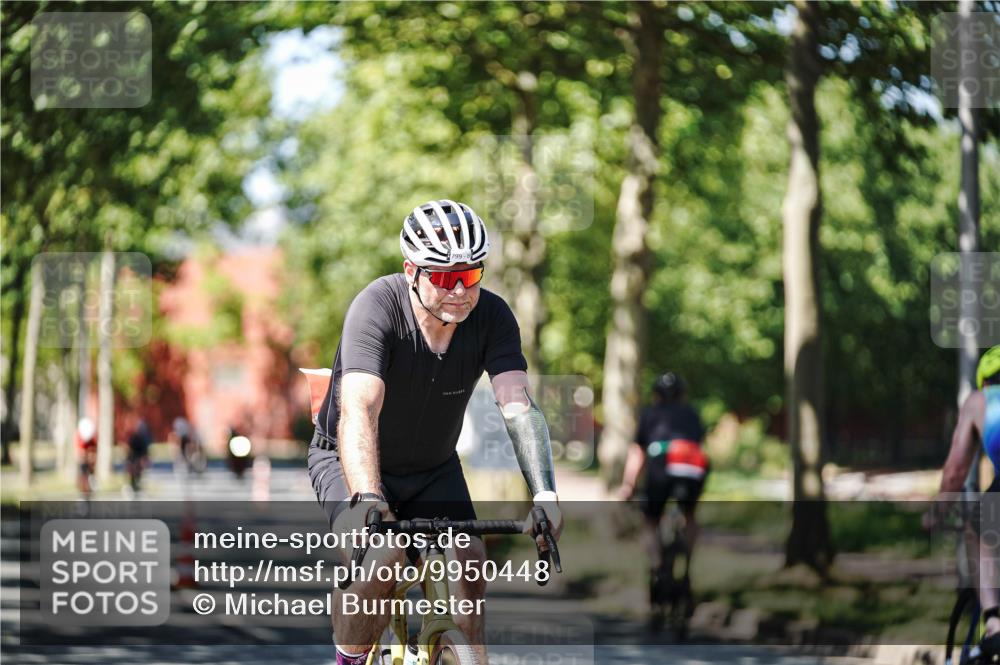 09.08.2026 - GEWOBA Citytriathlon Bremen Michael Burmester http://msf.ph/oto/9950448 09.08.2026 13:09:58 Radfahren 739, 778, 799, 822, 880, 947, 1009, 1013 meine-sportfotos.de
