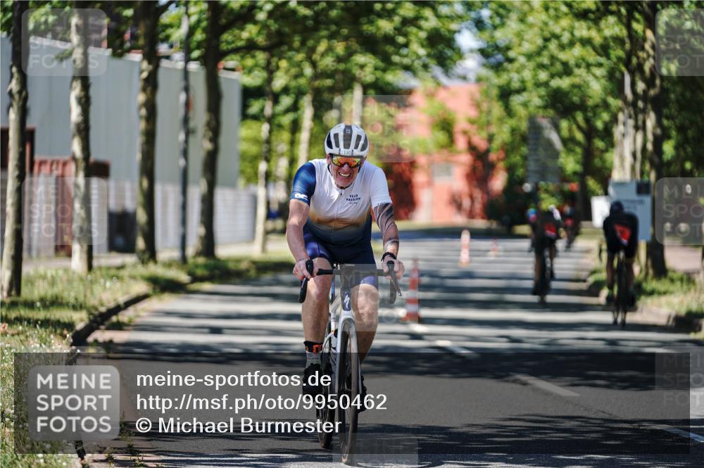 09.08.2026 - GEWOBA Citytriathlon Bremen Michael Burmester http://msf.ph/oto/9950462 09.08.2026 13:10:08 Radfahren 545, 739, 778, 799, 807, 880, 1130 meine-sportfotos.de