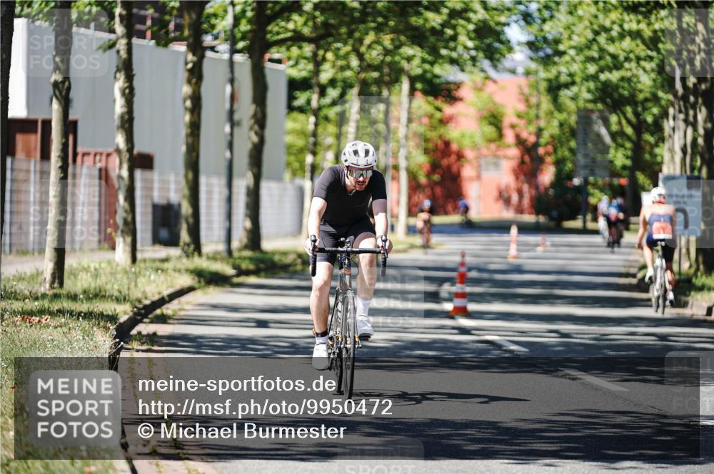 09.08.2026 - GEWOBA Citytriathlon Bremen Michael Burmester http://msf.ph/oto/9950472 09.08.2026 13:10:44 Radfahren 598, 716, 717, 823, 967 meine-sportfotos.de