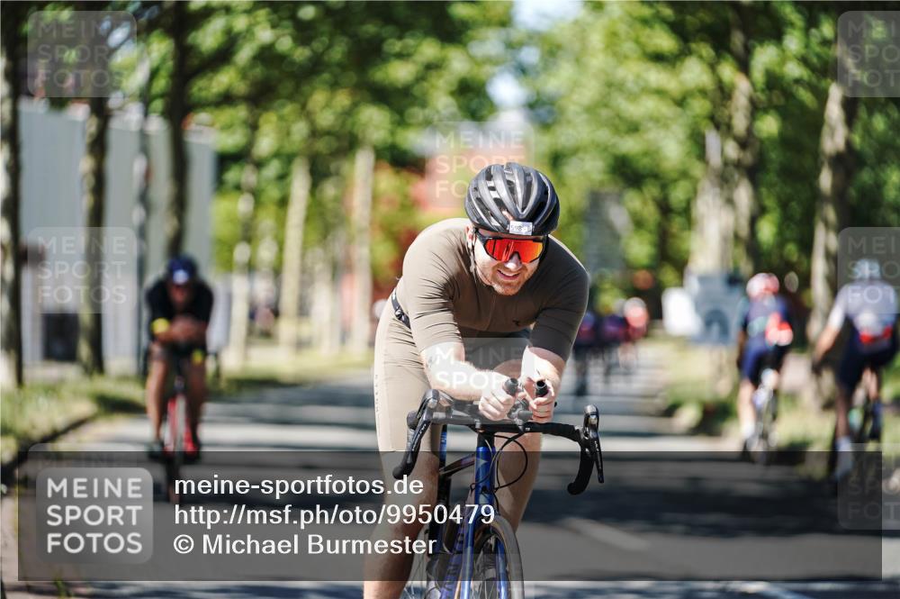 09.08.2026 - GEWOBA Citytriathlon Bremen Michael Burmester http://msf.ph/oto/9950479 09.08.2026 13:10:51 Radfahren 598, 716, 717, 750, 794, 823, 967, 993 meine-sportfotos.de