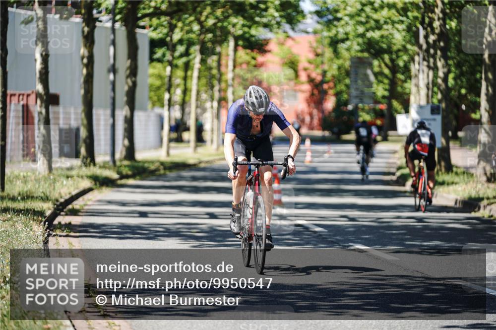 09.08.2026 - GEWOBA Citytriathlon Bremen Michael Burmester http://msf.ph/oto/9950547 09.08.2026 13:12:08 Radfahren 781, 783, 812, 848 meine-sportfotos.de