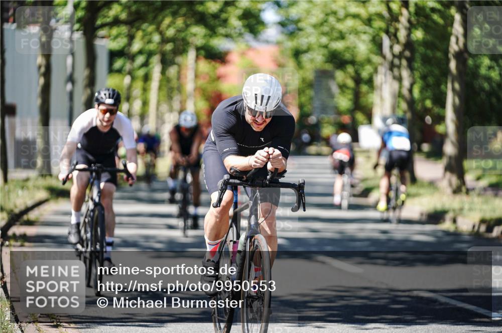 09.08.2026 - GEWOBA Citytriathlon Bremen Michael Burmester http://msf.ph/oto/9950553 09.08.2026 13:12:18 Radfahren 636, 638, 745, 758, 781, 812, 861, 864, 909, 935, 981, 1015, 1019 meine-sportfotos.de