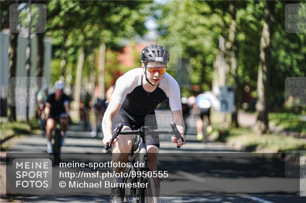 09.08.2026 - GEWOBA Citytriathlon Bremen Michael Burmester http://msf.ph/oto/9950555 09.08.2026 13:12:19 Radfahren 636, 638, 745, 758, 781, 812, 846, 861, 864, 909, 935, 981, 1015, 1019 meine-sportfotos.de
