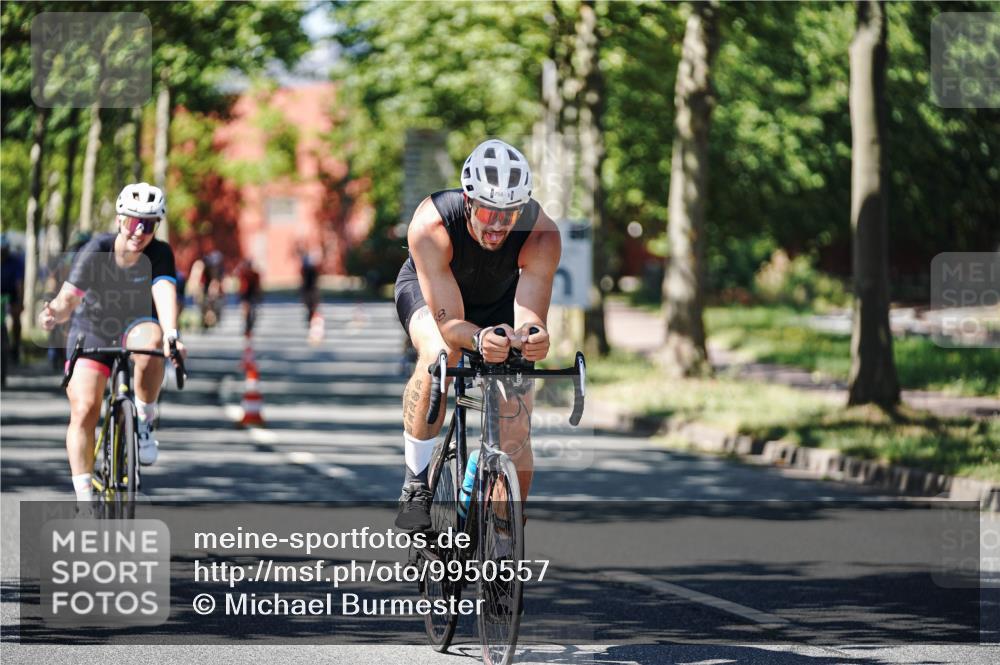 09.08.2026 - GEWOBA Citytriathlon Bremen Michael Burmester http://msf.ph/oto/9950557 09.08.2026 13:12:19 Radfahren 636, 638, 745, 758, 781, 812, 846, 861, 864, 909, 935, 981, 1015, 1019 meine-sportfotos.de