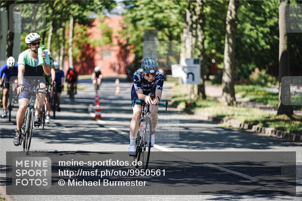 09.08.2026 - GEWOBA Citytriathlon Bremen Michael Burmester http://msf.ph/oto/9950561 09.08.2026 13:12:21 Radfahren 552, 636, 638, 745, 758, 781, 812, 816, 846, 861, 864, 909, 935, 981, 1015, 1019 meine-sportfotos.de
