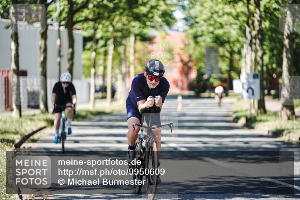 09.08.2026 - GEWOBA Citytriathlon Bremen Michael Burmester http://msf.ph/oto/9950609 09.08.2026 13:13:26 Radfahren 839, 871, 920, 921, 982 meine-sportfotos.de