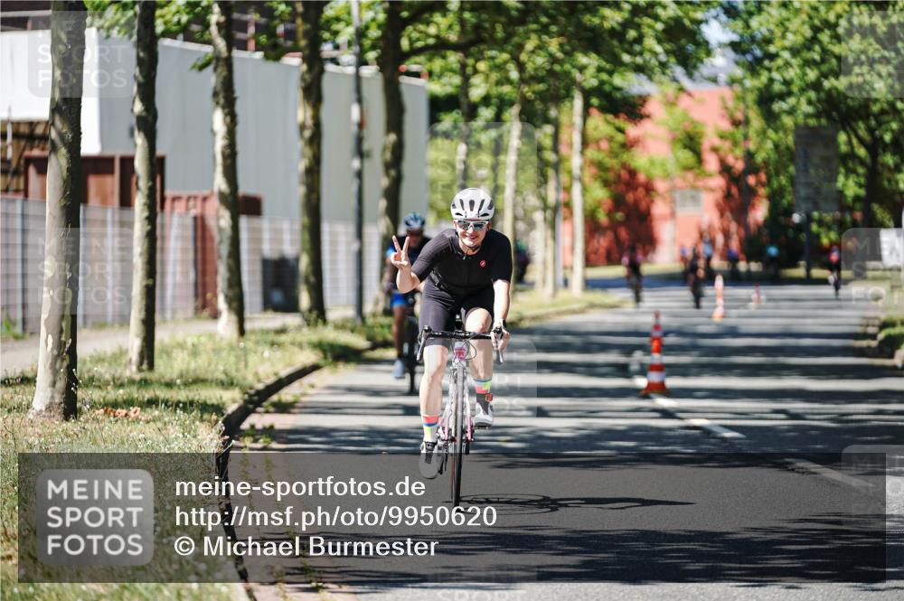 09.08.2026 - GEWOBA Citytriathlon Bremen Michael Burmester http://msf.ph/oto/9950620 09.08.2026 13:13:45 Radfahren 568, 759, 763, 840, 871, 897, 1156 meine-sportfotos.de