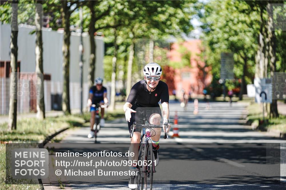 09.08.2026 - GEWOBA Citytriathlon Bremen Michael Burmester http://msf.ph/oto/9950621 09.08.2026 13:13:46 Radfahren 568, 759, 763, 840, 897, 970, 1156 meine-sportfotos.de
