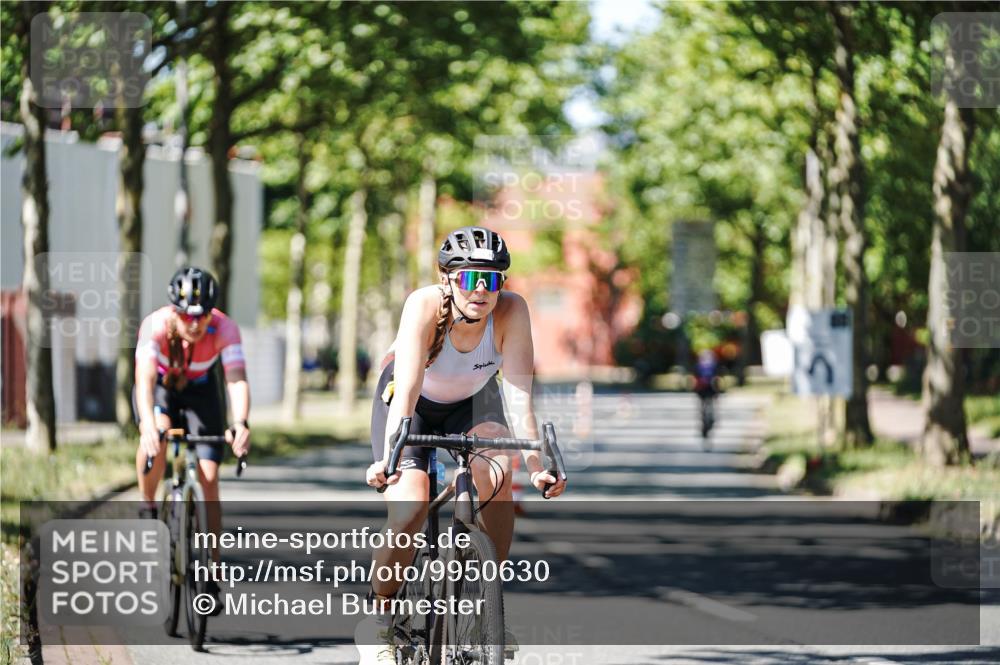 09.08.2026 - GEWOBA Citytriathlon Bremen Michael Burmester http://msf.ph/oto/9950630 09.08.2026 13:13:54 Radfahren 763, 840, 897, 938, 970, 1012, 1156 meine-sportfotos.de