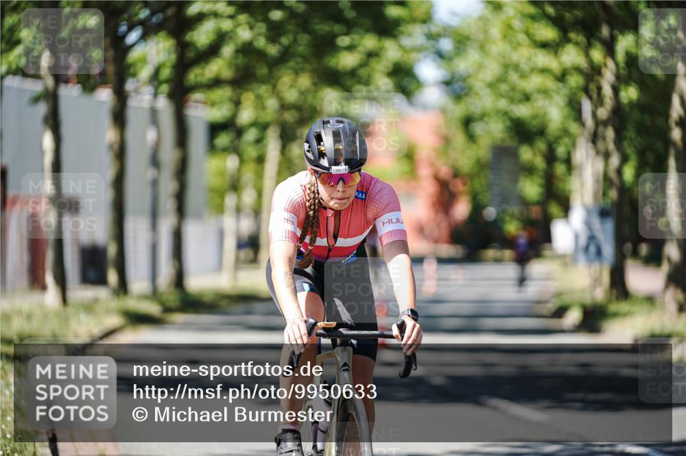 09.08.2026 - GEWOBA Citytriathlon Bremen Michael Burmester http://msf.ph/oto/9950633 09.08.2026 13:13:55 Radfahren 763, 840, 897, 938, 970, 1012, 1156 meine-sportfotos.de