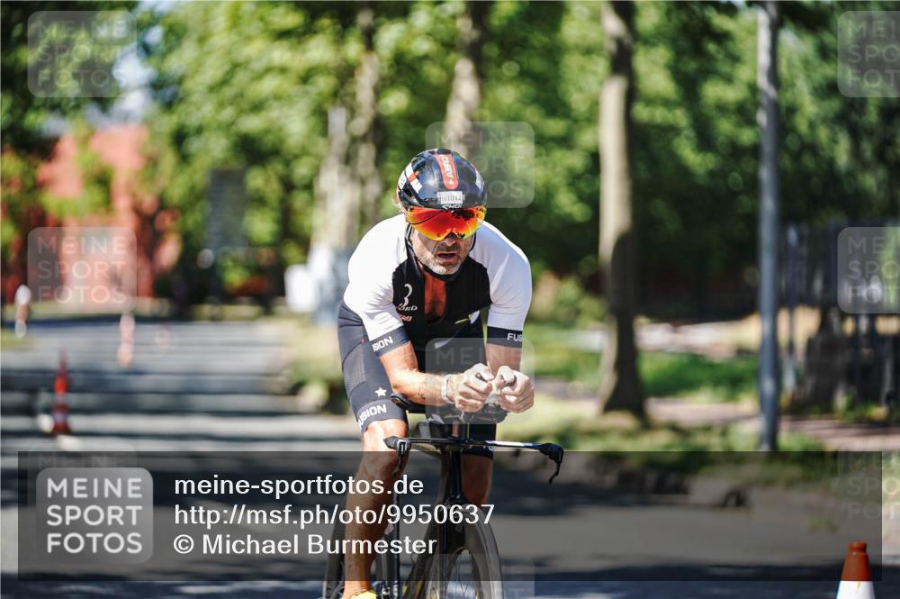 09.08.2026 - GEWOBA Citytriathlon Bremen Michael Burmester http://msf.ph/oto/9950637 09.08.2026 13:14:03 Radfahren 840, 897, 938, 970, 1012 meine-sportfotos.de