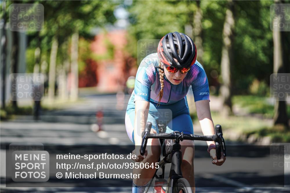 09.08.2026 - GEWOBA Citytriathlon Bremen Michael Burmester http://msf.ph/oto/9950645 09.08.2026 13:14:16 Radfahren 902, 912, 972, 1146, 1147 meine-sportfotos.de