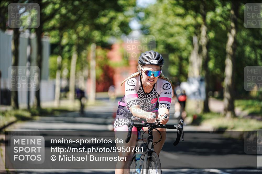 09.08.2026 - GEWOBA Citytriathlon Bremen Michael Burmester http://msf.ph/oto/9950781 09.08.2026 13:17:57 Radfahren 625, 796, 876, 953, 968, 1154 meine-sportfotos.de