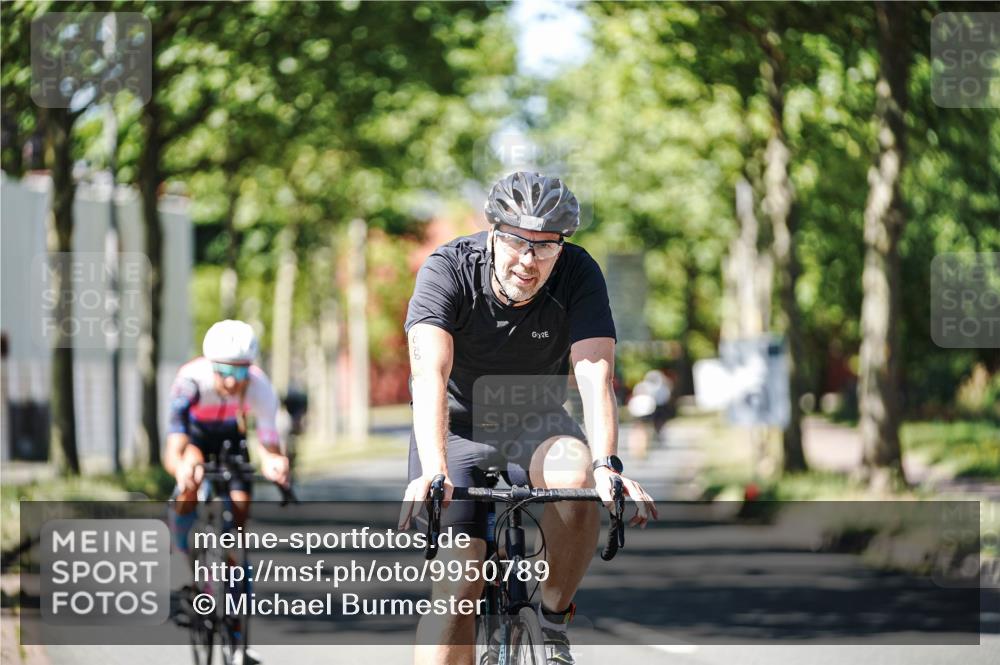 09.08.2026 - GEWOBA Citytriathlon Bremen Michael Burmester http://msf.ph/oto/9950789 09.08.2026 13:18:12 Radfahren 627, 798, 876, 953, 989, 1010 meine-sportfotos.de