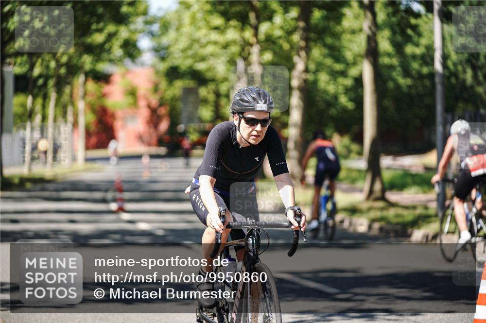 09.08.2026 - GEWOBA Citytriathlon Bremen Michael Burmester http://msf.ph/oto/9950860 09.08.2026 13:20:32 Radfahren 991, 1007 meine-sportfotos.de