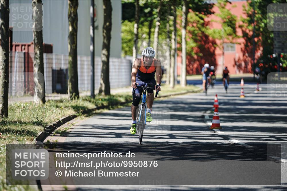 09.08.2026 - GEWOBA Citytriathlon Bremen Michael Burmester http://msf.ph/oto/9950876 09.08.2026 13:21:09 Radfahren 546, 782 meine-sportfotos.de