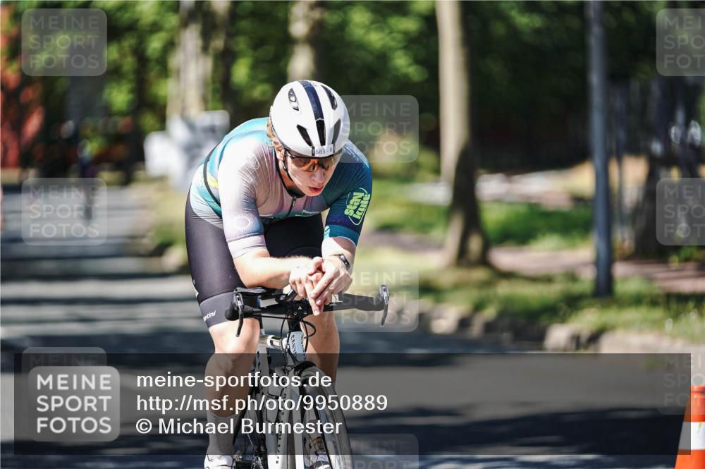 09.08.2026 - GEWOBA Citytriathlon Bremen Michael Burmester http://msf.ph/oto/9950889 09.08.2026 13:21:39 Radfahren 583 meine-sportfotos.de