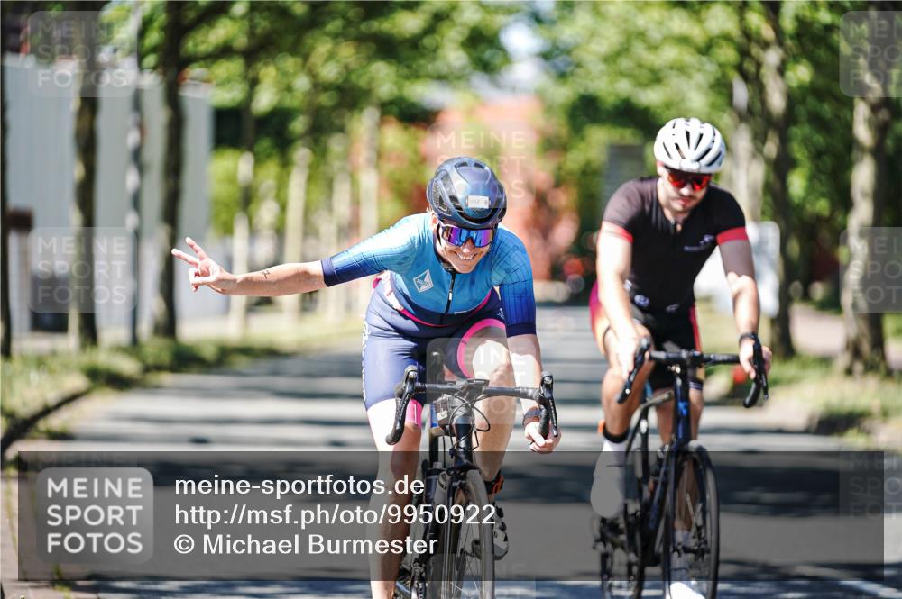 09.08.2026 - GEWOBA Citytriathlon Bremen Michael Burmester http://msf.ph/oto/9950922 09.08.2026 13:23:25 Radfahren 941, 966, 997, 1105, 1122 meine-sportfotos.de