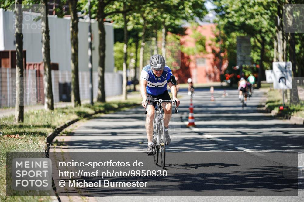 09.08.2026 - GEWOBA Citytriathlon Bremen Michael Burmester http://msf.ph/oto/9950930 09.08.2026 13:23:40 Radfahren 842, 941, 966 meine-sportfotos.de
