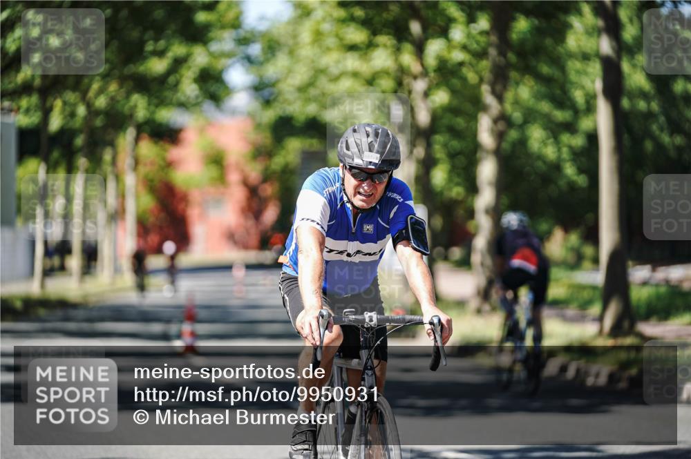 09.08.2026 - GEWOBA Citytriathlon Bremen Michael Burmester http://msf.ph/oto/9950931 09.08.2026 13:23:41 Radfahren 842, 853, 966 meine-sportfotos.de