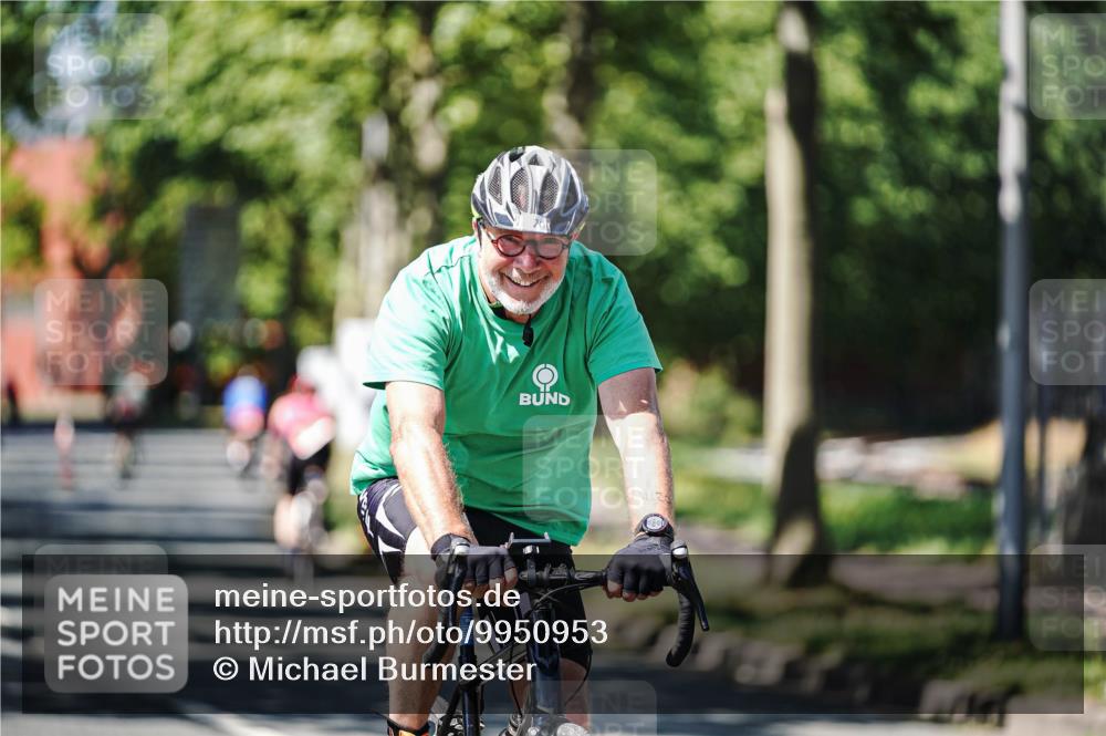 09.08.2026 - GEWOBA Citytriathlon Bremen Michael Burmester http://msf.ph/oto/9950953 09.08.2026 13:24:24 Radfahren 873, 908, 917, 1020, 1120 meine-sportfotos.de