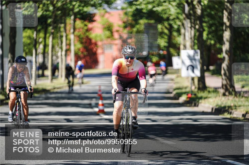 09.08.2026 - GEWOBA Citytriathlon Bremen Michael Burmester http://msf.ph/oto/9950955 09.08.2026 13:24:28 Radfahren 873, 908, 917, 1020, 1120 meine-sportfotos.de