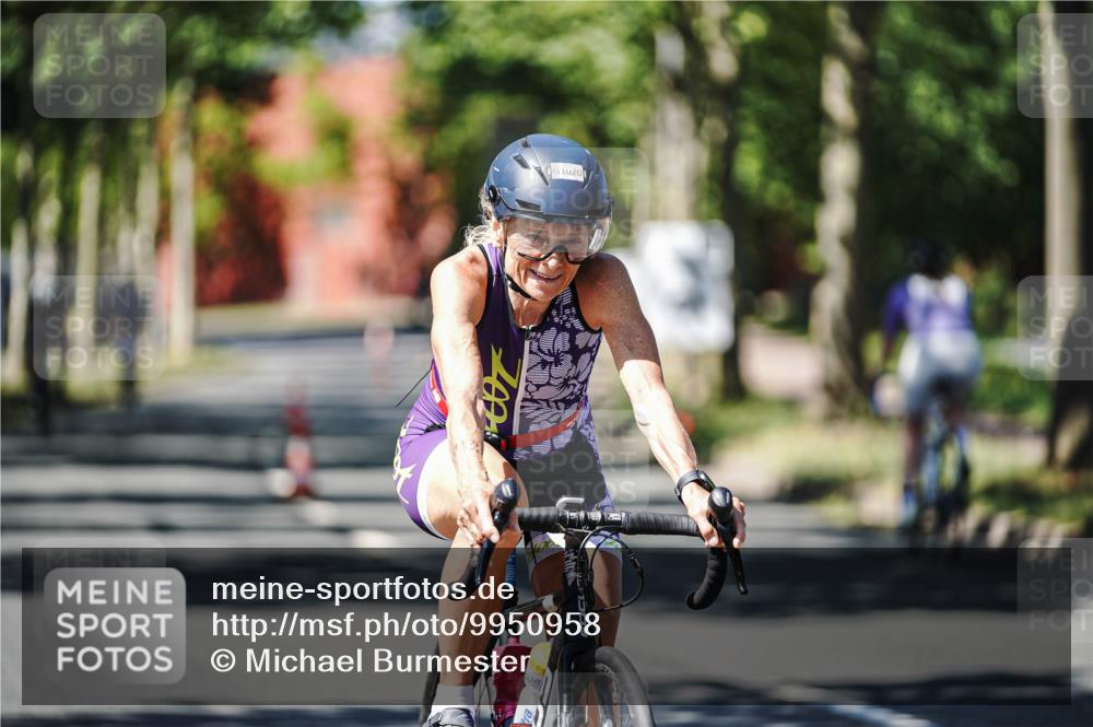 09.08.2026 - GEWOBA Citytriathlon Bremen Michael Burmester http://msf.ph/oto/9950958 09.08.2026 13:24:30 Radfahren 873, 908, 917, 1020, 1120 meine-sportfotos.de