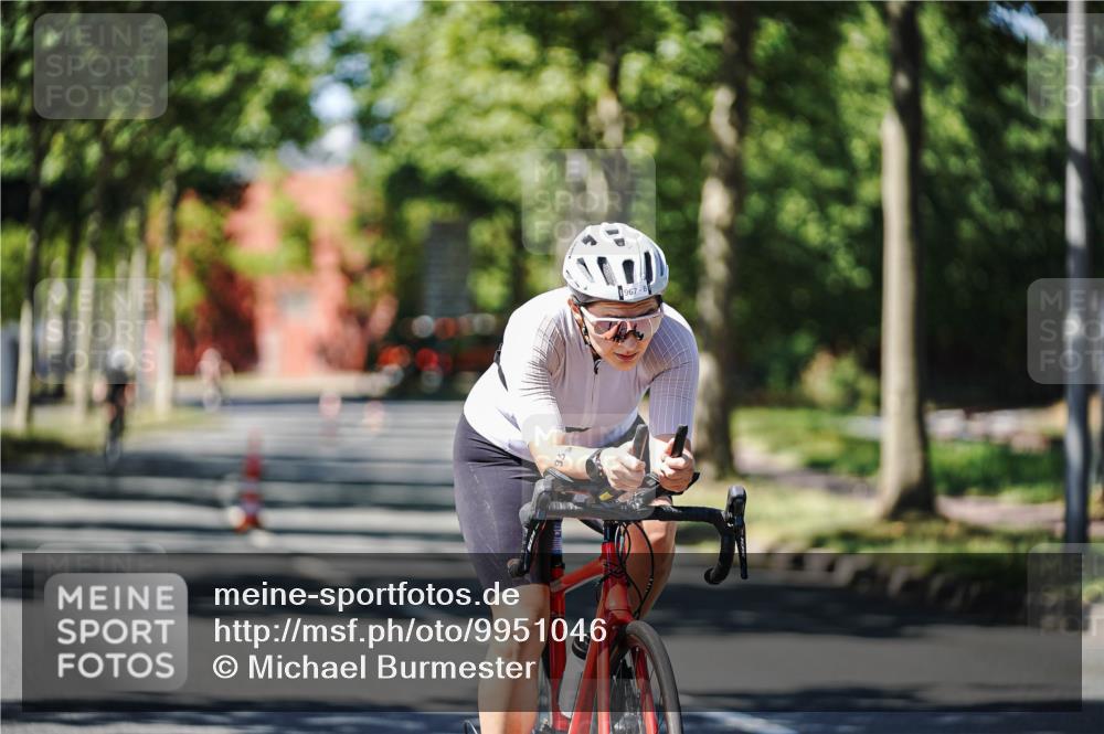 09.08.2026 - GEWOBA Citytriathlon Bremen Michael Burmester http://msf.ph/oto/9951046 09.08.2026 13:32:42 Radfahren 822, 867, 939, 967, 990 meine-sportfotos.de