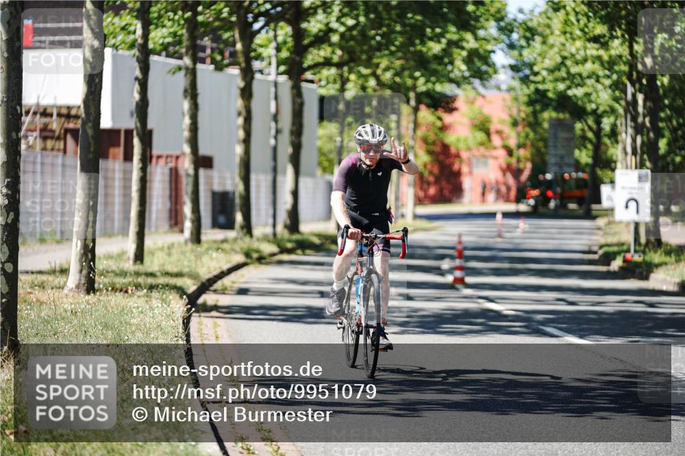 09.08.2026 - GEWOBA Citytriathlon Bremen Michael Burmester http://msf.ph/oto/9951079 09.08.2026 13:37:49 Radfahren 780, 1005 meine-sportfotos.de