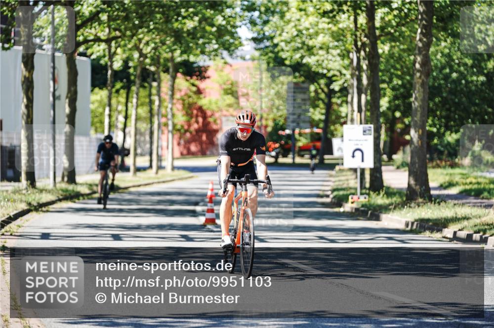 09.08.2026 - GEWOBA Citytriathlon Bremen Michael Burmester http://msf.ph/oto/9951103 09.08.2026 14:07:46 Radfahren 112, 120, 160 meine-sportfotos.de
