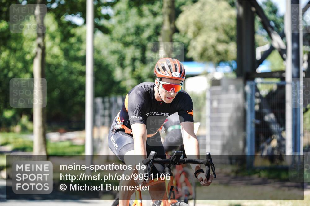 09.08.2026 - GEWOBA Citytriathlon Bremen Michael Burmester http://msf.ph/oto/9951106 09.08.2026 14:07:47 Radfahren 112, 120, 160 meine-sportfotos.de