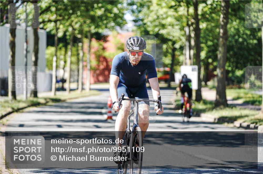 09.08.2026 - GEWOBA Citytriathlon Bremen Michael Burmester http://msf.ph/oto/9951109 09.08.2026 14:07:49 Radfahren 112, 120, 160 meine-sportfotos.de