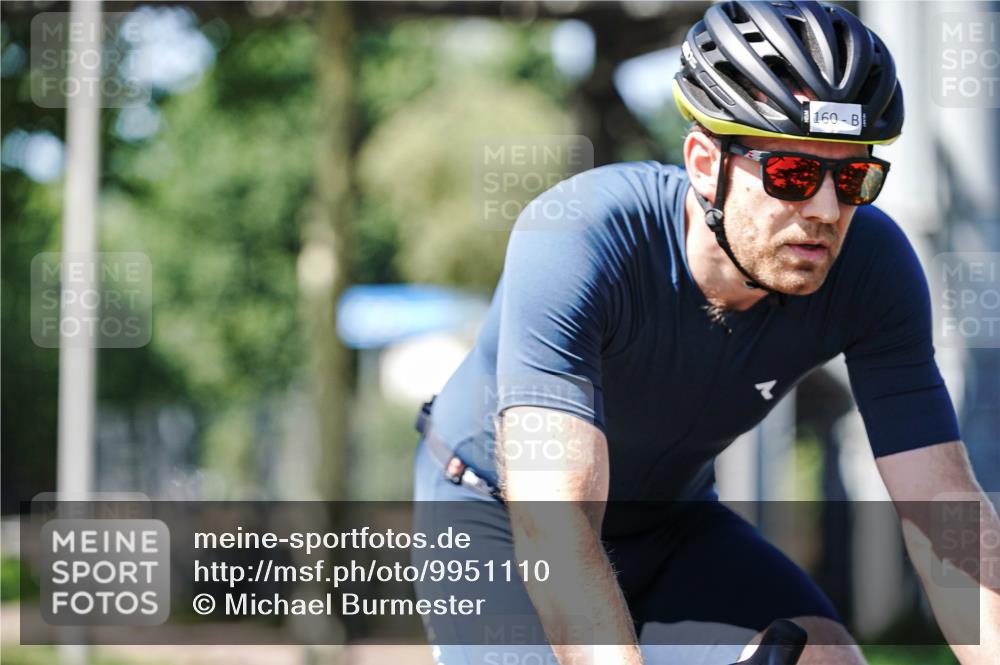 09.08.2026 - GEWOBA Citytriathlon Bremen Michael Burmester http://msf.ph/oto/9951110 09.08.2026 14:07:50 Radfahren 112, 120, 160 meine-sportfotos.de