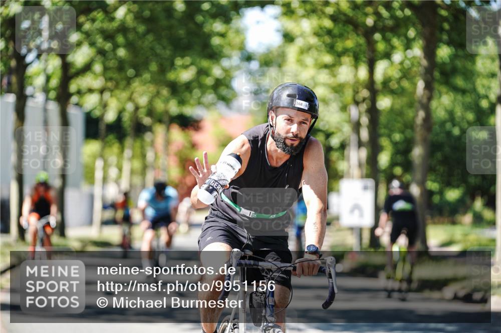 09.08.2026 - GEWOBA Citytriathlon Bremen Michael Burmester http://msf.ph/oto/9951156 09.08.2026 14:09:26 Radfahren 15, 29, 77, 78, 140, 141, 164, 168, 170, 178, 181, 185, 187, 189 meine-sportfotos.de