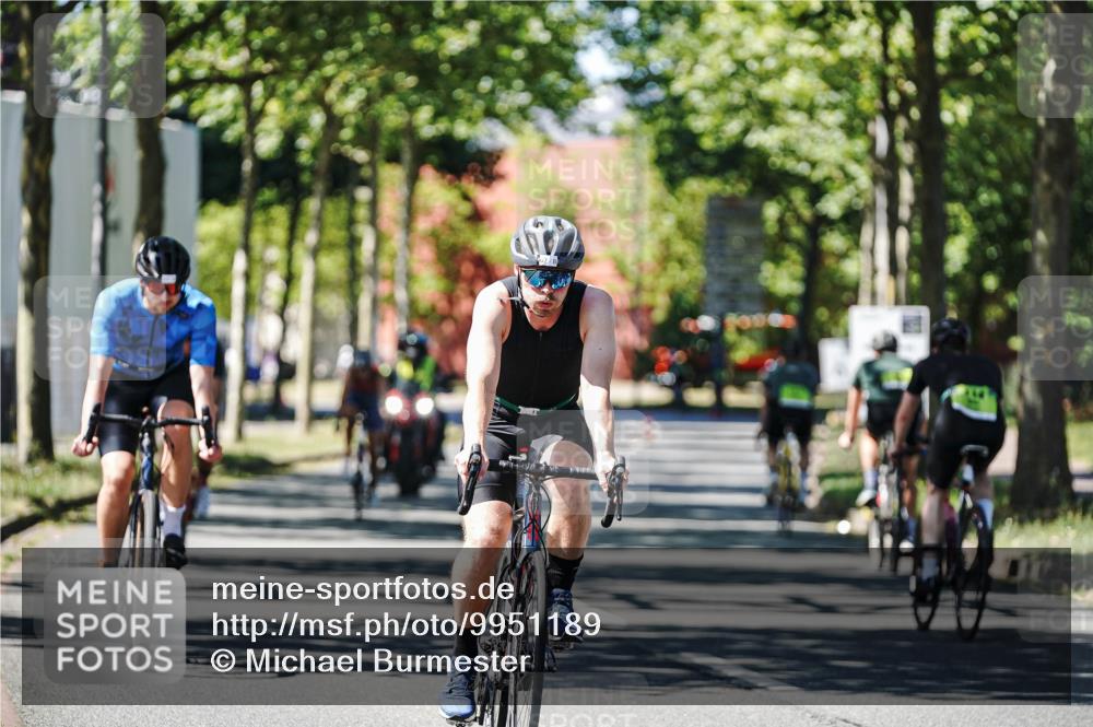 09.08.2026 - GEWOBA Citytriathlon Bremen Michael Burmester http://msf.ph/oto/9951189 09.08.2026 14:10:53 Radfahren 50, 72, 137, 331 meine-sportfotos.de