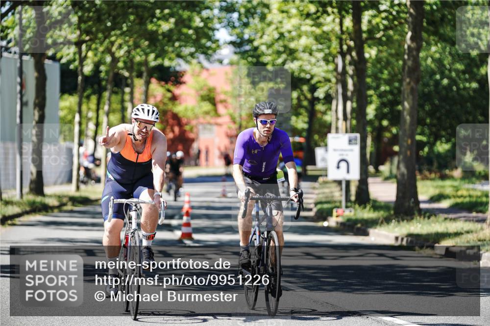 09.08.2026 - GEWOBA Citytriathlon Bremen Michael Burmester http://msf.ph/oto/9951226 09.08.2026 14:11:30 Radfahren 13, 26, 76, 79, 84, 85, 92, 111, 114, 117, 118, 125, 128, 129, 143, 155 meine-sportfotos.de