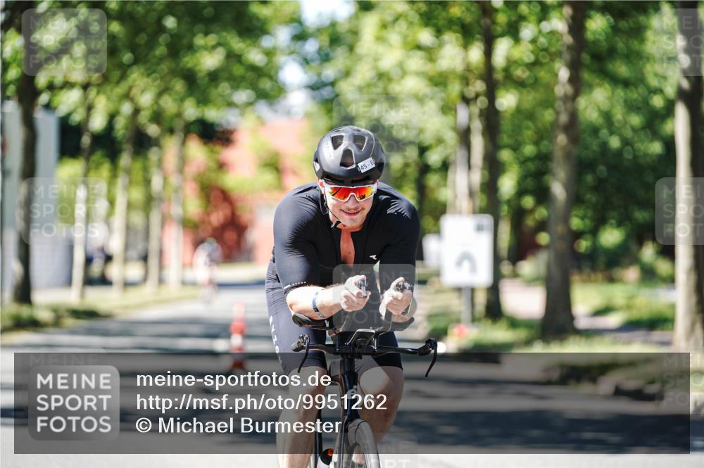 09.08.2026 - GEWOBA Citytriathlon Bremen Michael Burmester http://msf.ph/oto/9951262 09.08.2026 14:12:31 Radfahren 5, 22, 27, 45, 91, 99, 105, 135, 270 meine-sportfotos.de