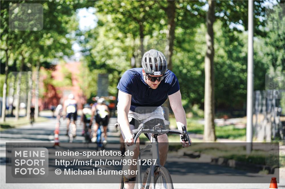 09.08.2026 - GEWOBA Citytriathlon Bremen Michael Burmester http://msf.ph/oto/9951267 09.08.2026 14:12:44 Radfahren 22, 134, 148, 159, 294 meine-sportfotos.de