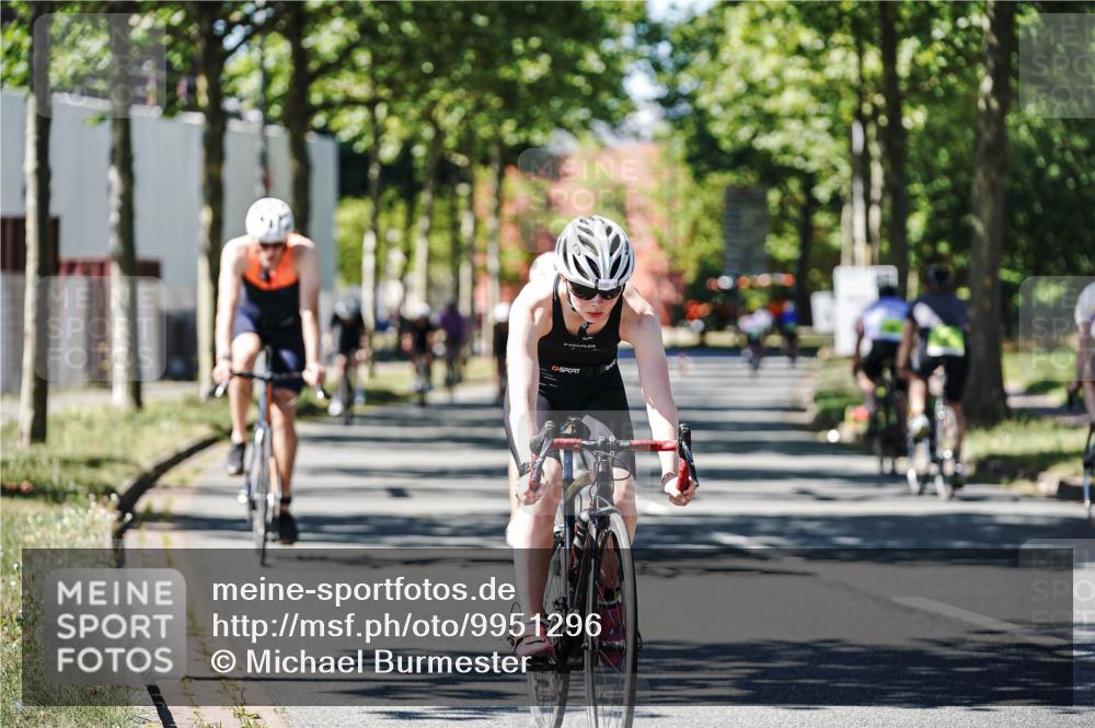 09.08.2026 - GEWOBA Citytriathlon Bremen Michael Burmester http://msf.ph/oto/9951296 09.08.2026 14:13:25 Radfahren 36, 52, 74, 86, 158, 200, 254, 353 meine-sportfotos.de