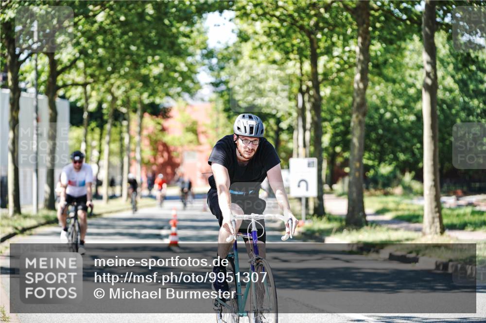 09.08.2026 - GEWOBA Citytriathlon Bremen Michael Burmester http://msf.ph/oto/9951307 09.08.2026 14:13:33 Radfahren 17, 36, 52, 74, 86, 115, 152, 158, 179, 180, 200, 254, 346, 353 meine-sportfotos.de