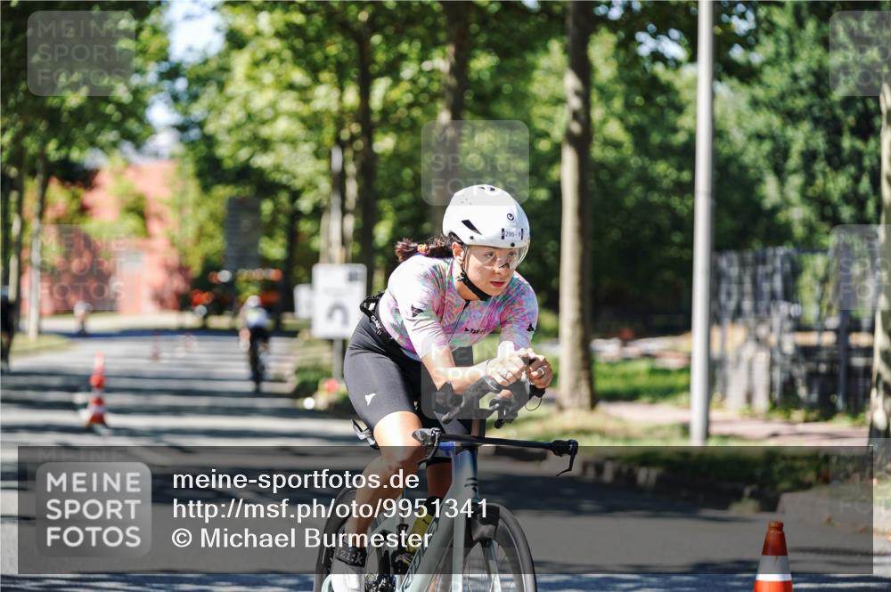 09.08.2026 - GEWOBA Citytriathlon Bremen Michael Burmester http://msf.ph/oto/9951341 09.08.2026 14:14:15 Radfahren 6, 69, 90, 146, 186, 295 meine-sportfotos.de