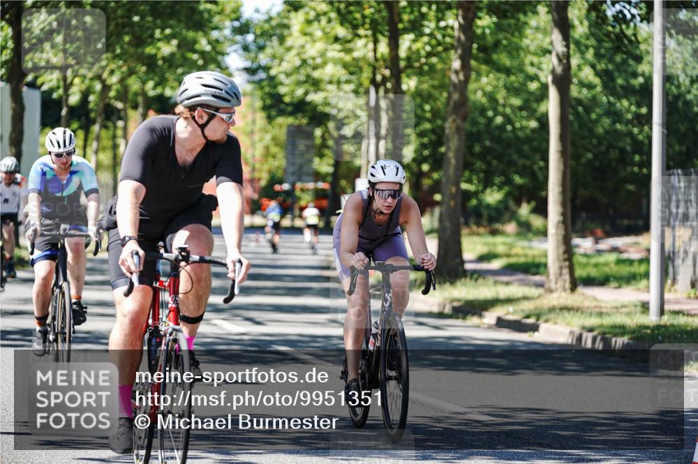 09.08.2026 - GEWOBA Citytriathlon Bremen Michael Burmester http://msf.ph/oto/9951351 09.08.2026 14:14:31 Radfahren 9, 19, 28, 53, 121, 265, 278, 401 meine-sportfotos.de