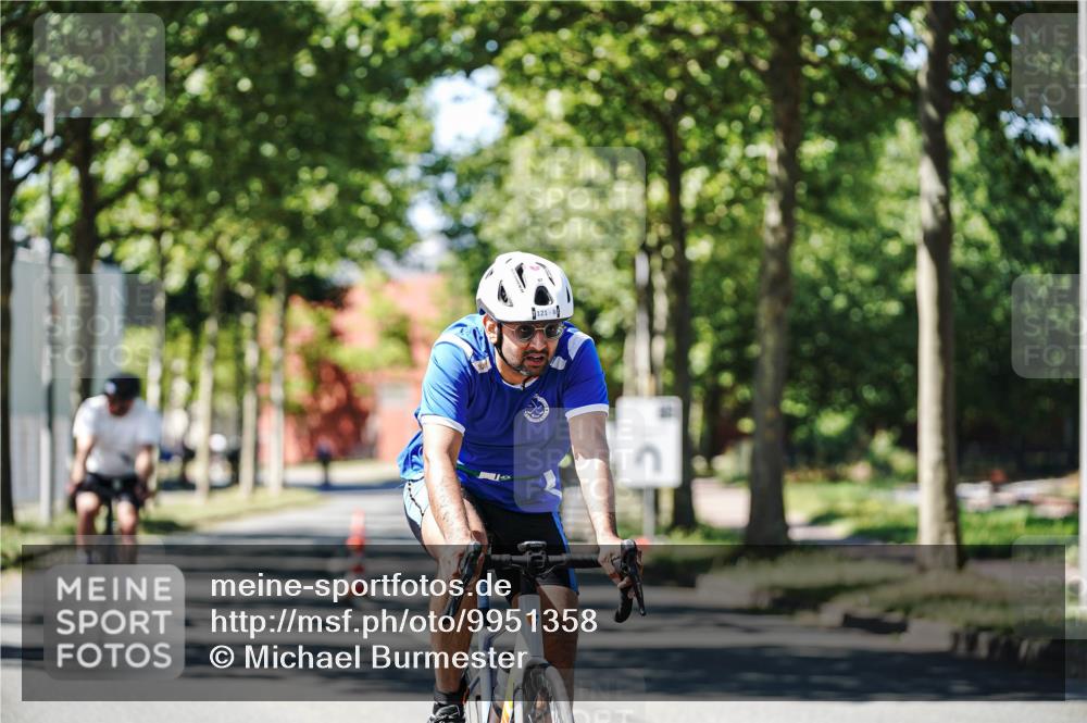 09.08.2026 - GEWOBA Citytriathlon Bremen Michael Burmester http://msf.ph/oto/9951358 09.08.2026 14:14:42 Radfahren 19, 121, 147, 265, 278, 401 meine-sportfotos.de