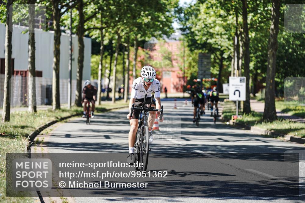 09.08.2026 - GEWOBA Citytriathlon Bremen Michael Burmester http://msf.ph/oto/9951362 09.08.2026 14:14:55 Radfahren 3, 64 meine-sportfotos.de