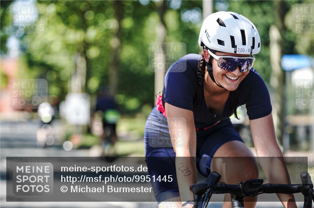 09.08.2026 - GEWOBA Citytriathlon Bremen Michael Burmester http://msf.ph/oto/9951445 09.08.2026 14:16:25 Radfahren 20, 58, 132, 203, 217, 220, 271, 284, 345, 351 meine-sportfotos.de